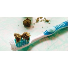 Как избавиться от запаха марихуаны изо рта?